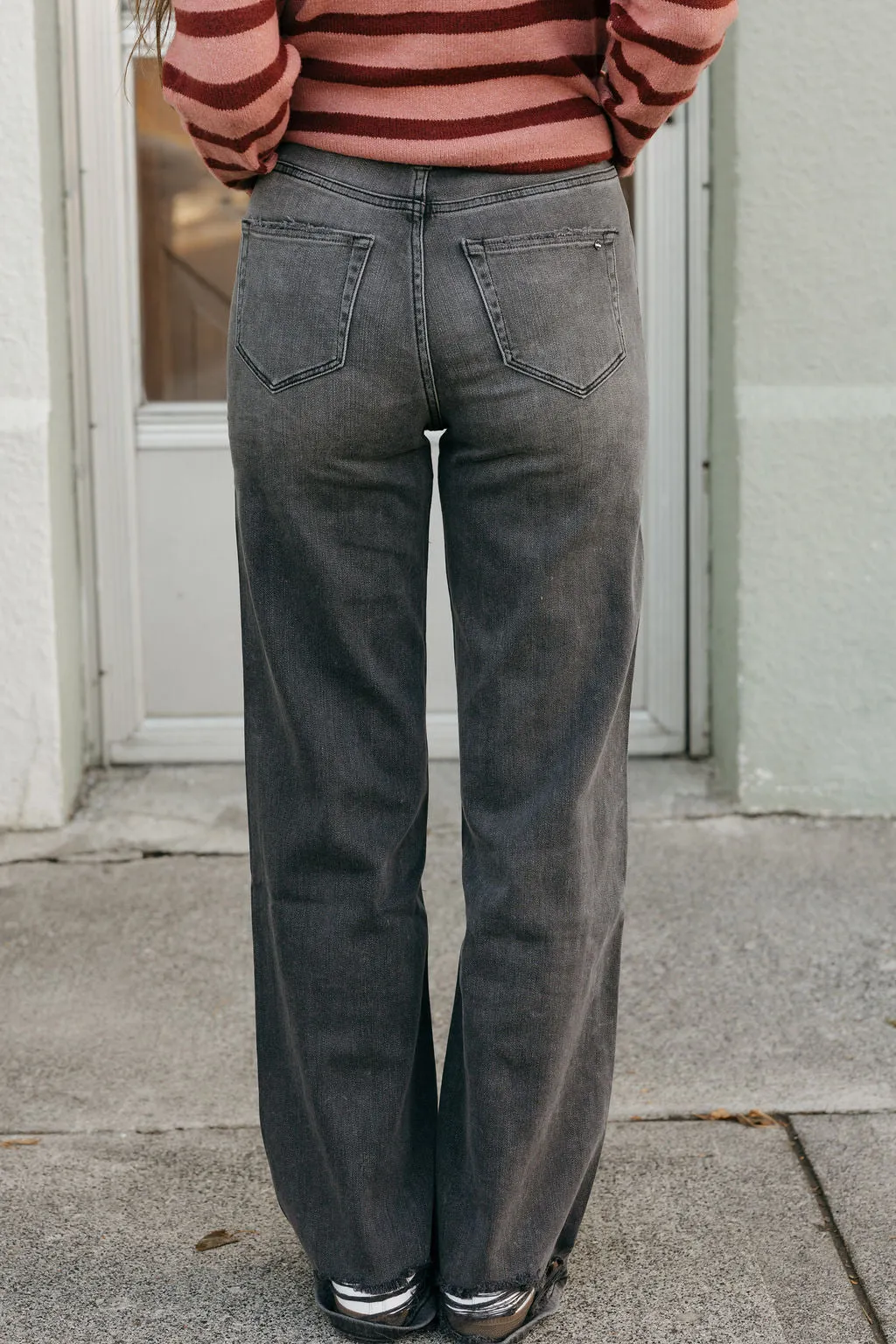 Carver Denim-Washed Black