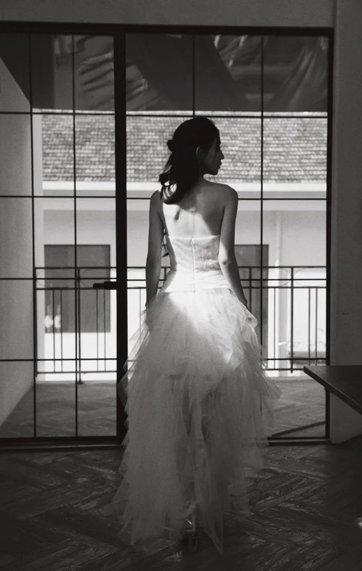 DOLLY Elegant White Two Piece Bandeau Wedding Dress-MUNA