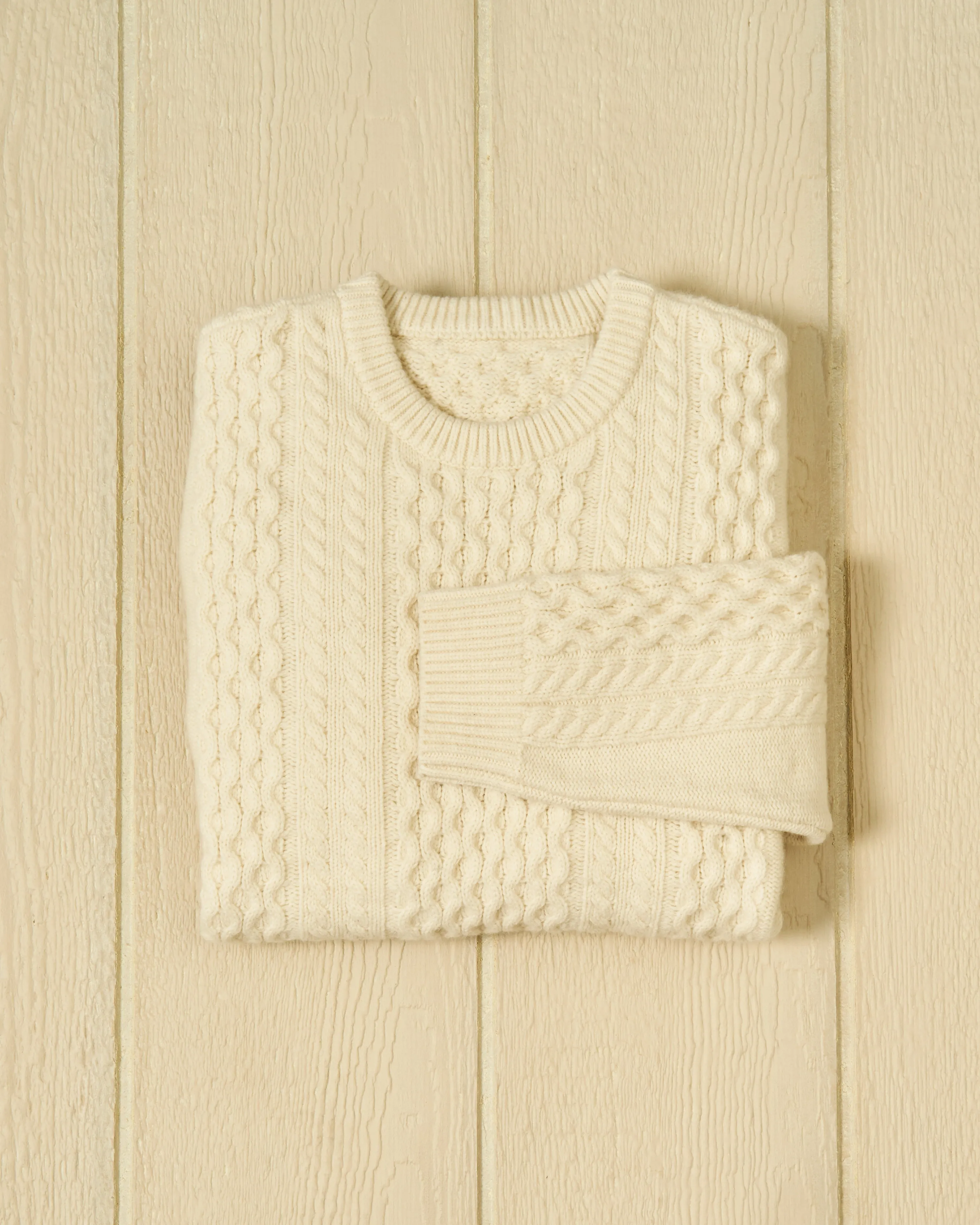 Galway Cable Sweater in Egret Lambswool