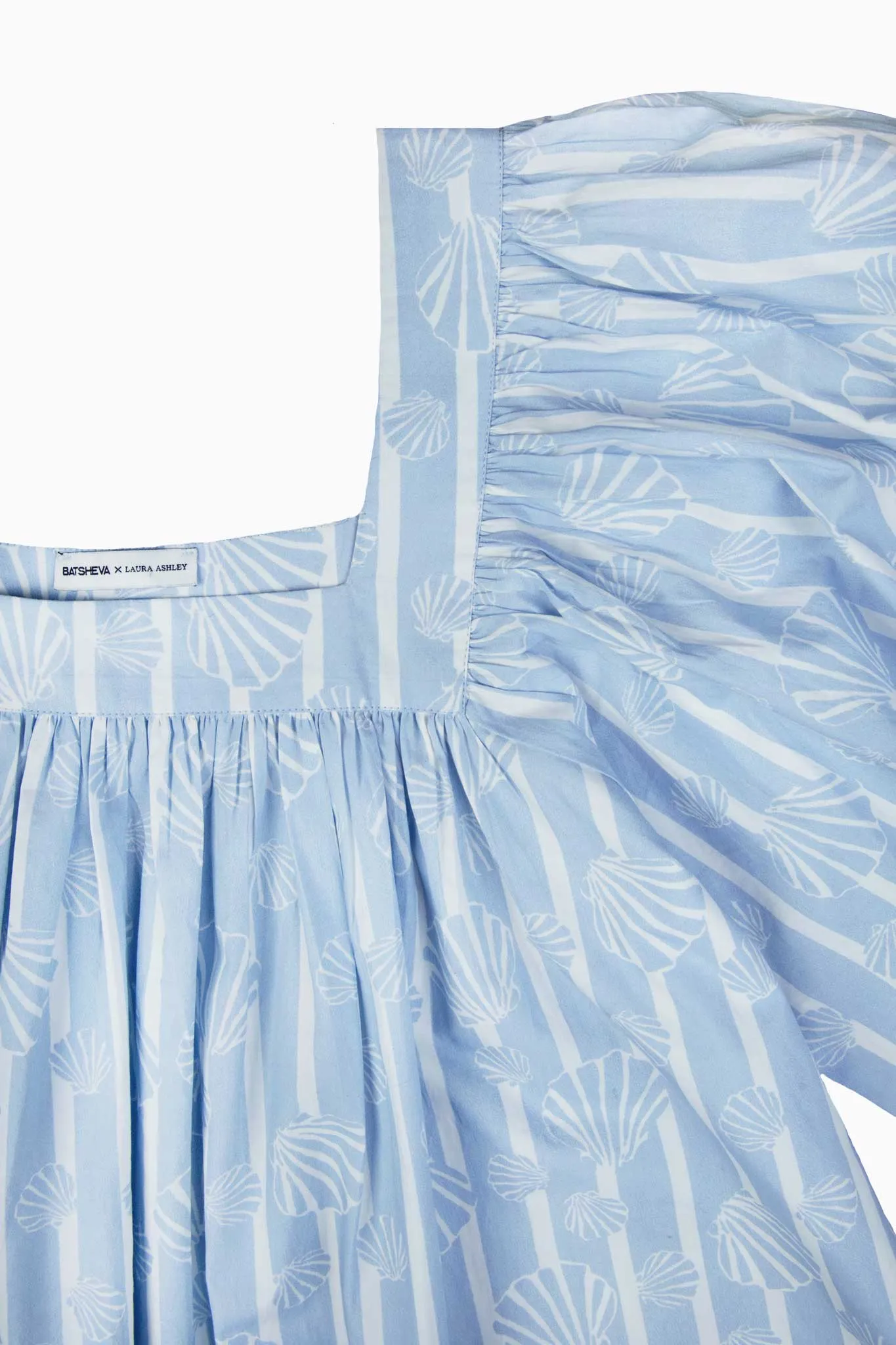 Laura Ashley x BATSHEVA Beaumaris Dress in Honningtoft Shells
