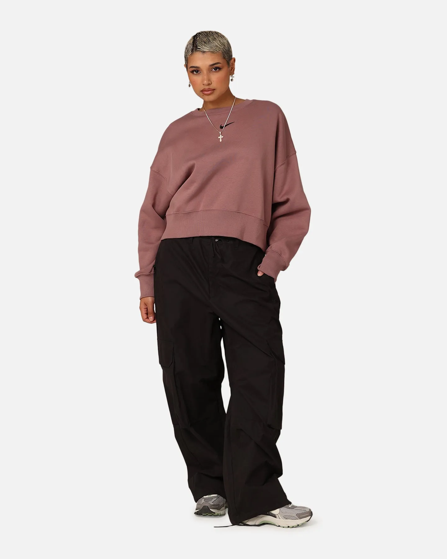 Nike Women's Sportswear Phoenix Fleece Crewneck Smokey Mauve/Black
