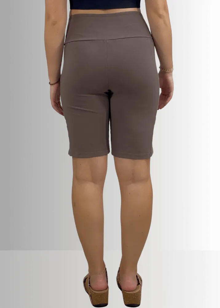 Perfect Fit Hybrid Cotton Shorts in Taupe