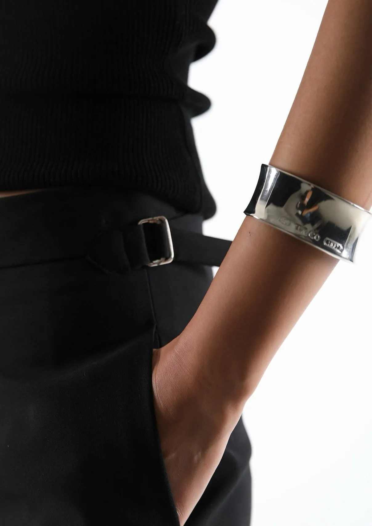 TAB BELT DETAIL TAILORED SHORTS