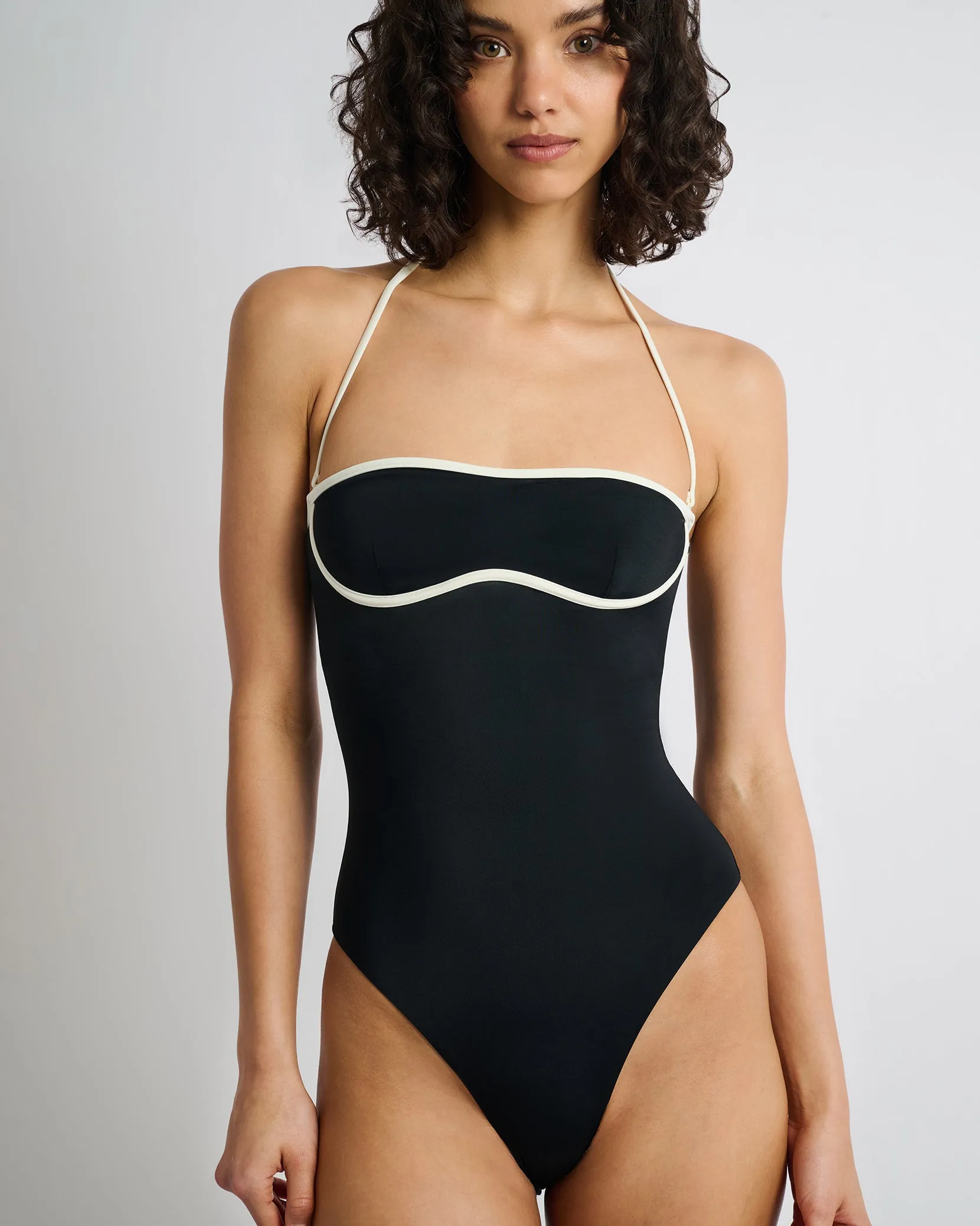 Thea One Piece